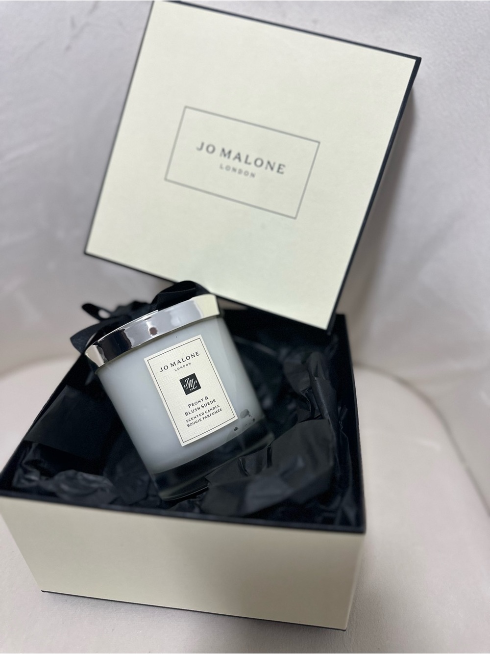Jo Malone White Candle with Silver Lid